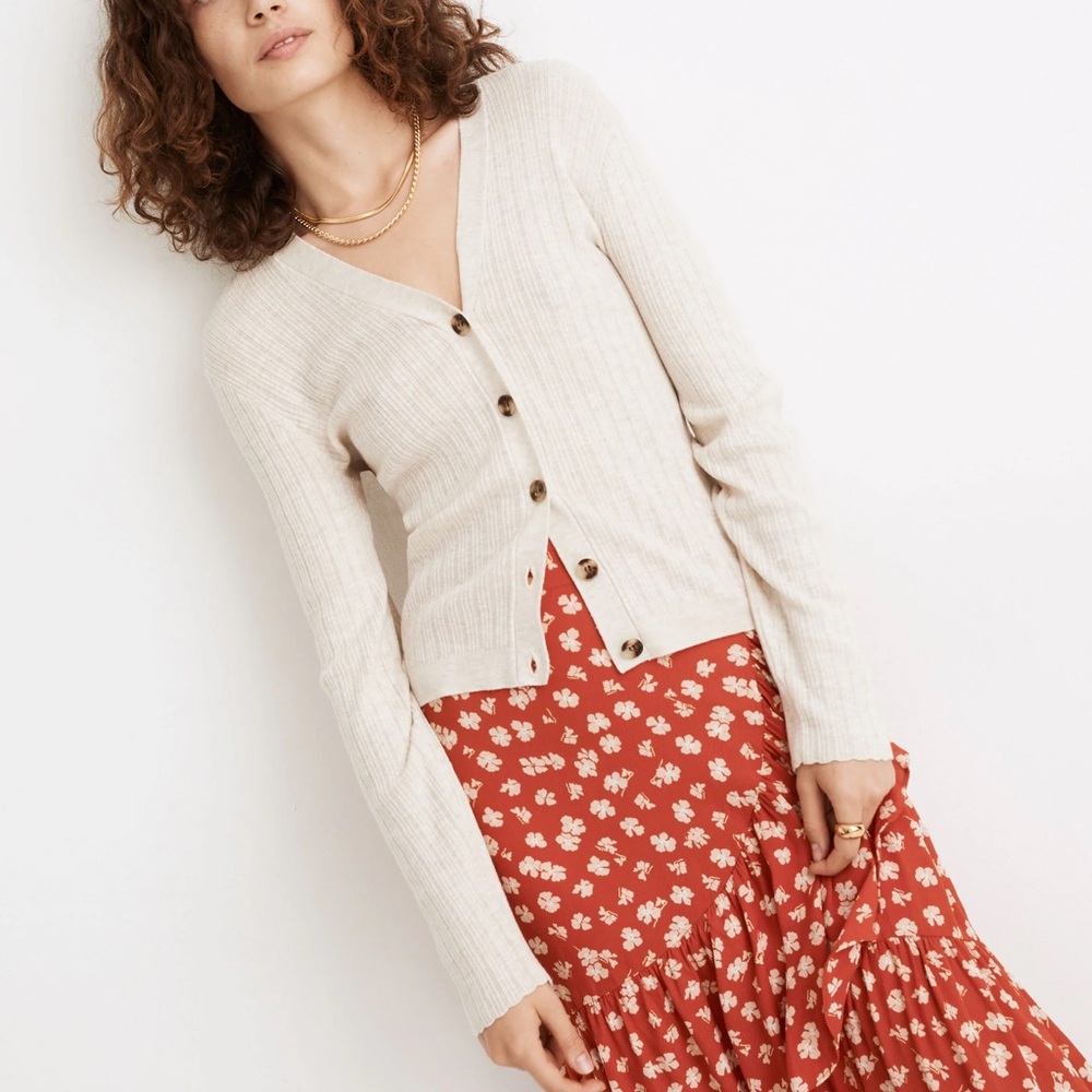 Madewell cream ribbed v-neck cardigan with tortoiseshell buttons